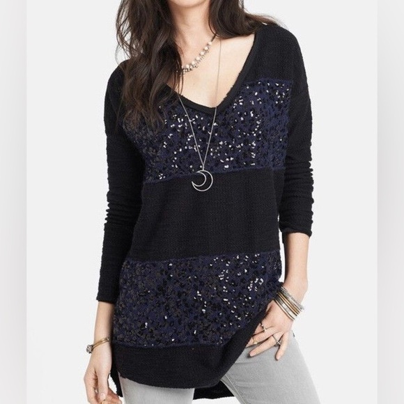 Free People Sweater Womens Medium Sequin Cheetah V-Neck Oversized Y2K Bling Goth - Picture 1 of 8